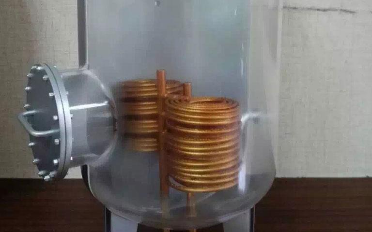 浮動盤管換熱器結構